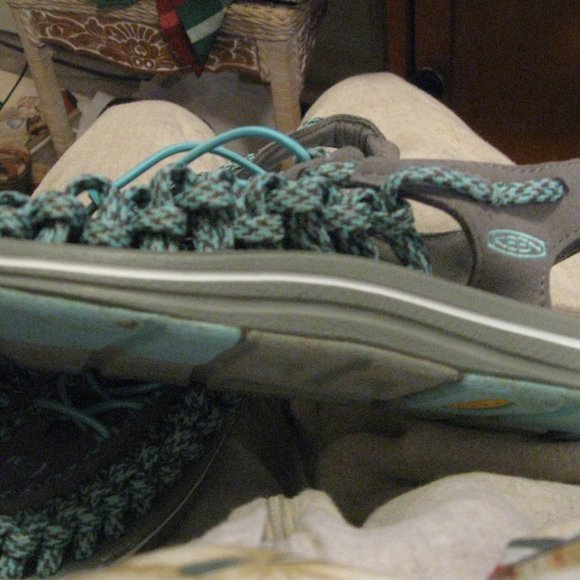 Keen Uneek Slingback Slip On Water Sandals Size 9 - Picture 3 of 6